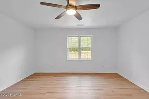381 Nc Hwy 172, Hubert, NC 28539 - Photo 18