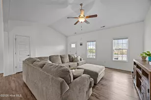 836 Queens Creek Rd, Hubert, NC 28539 - Photo 6