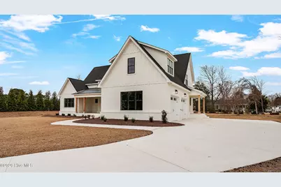 2827 Landing Circle, Grimesland, NC 27837 - Photo 4