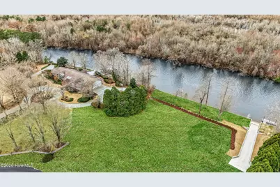 2827 Landing Circle, Grimesland, NC 27837 - Photo 84