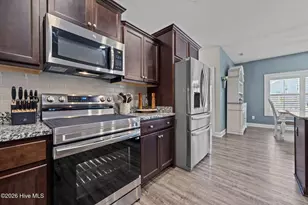 878 Stormy Gale Ln, Sneads Ferry, NC 28460 - Photo 12