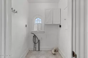 201 E Hargett St, Richlands, NC 28574 - Photo 32