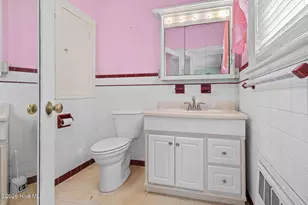201 E Hargett St, Richlands, NC 28574 - Photo 48