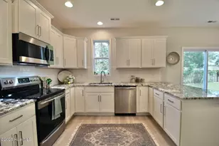 167 S Bandwheel Wy, Hampstead, NC 28443 - Photo 2