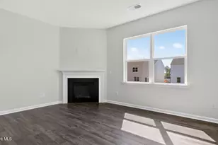 218 Pisgah St, Sanford, NC 27330 - Photo 6
