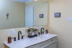 3305 Evelyn Dr, Kinston, NC 28504 - Photo 34