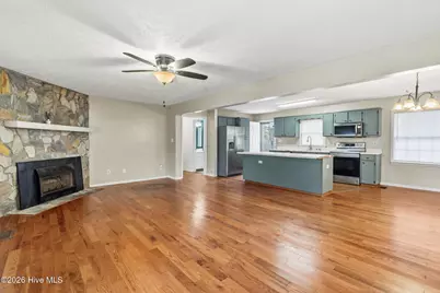 907 Thomas Street, Rockingham, NC 28379 - Photo 8
