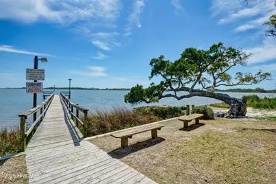 527 Chadwick Shores Drive, Sneads Ferry, NC 28460 - Photo 14