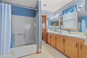 1099 Ocean Blvd W, Holden Beach, NC 28462 - Photo 34
