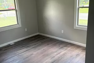 620 S Orange St, Wallace, NC 28466 - Photo 12