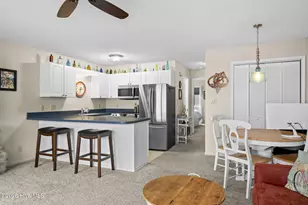 9201 Coast Guard Rd, Emerald Isle, NC 28594 - Photo 8