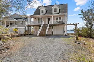 1039 Chadwick Shores Dr, Sneads Ferry, NC 28460 - Photo 2