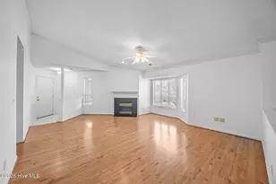 607 Spring Forest Rd, Greenville, NC 27834 - Photo 4