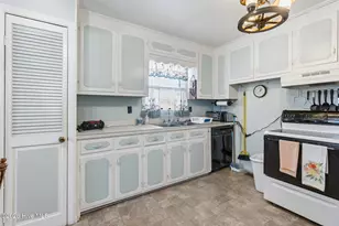 293 Hickory St, Rockingham, NC 28379 - Photo 16