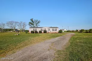 305 Stingy Ln, South Mills, NC 27976 - Photo 2