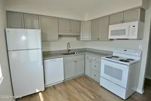 1727 Elmwood St, New Bern, NC 28560 - Photo 6