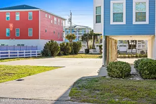 1701 Bowfin Ln, Carolina Beach, NC 28428 - Photo 32