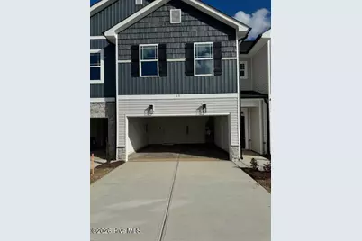 27 Joyner Park Drive, Rocky Mount, NC 27803 - Photo 2