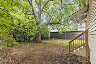 106 Ridgeway St, Greenville, NC 27834 - Photo 20