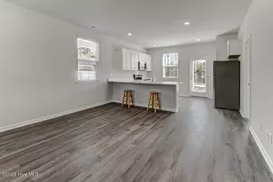 276 N Atlantic Ave, Wilmington, NC 28411 - Photo 4