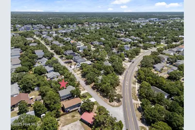 105 NE 22nd Street, Oak Island, NC 28465 - Photo 6