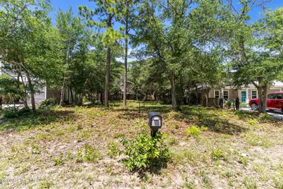 105 NE 22nd Street, Oak Island, NC 28465 - Photo 2