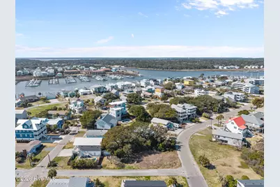201 Virginia Avenue, Carolina Beach, NC 28428 - Photo 12