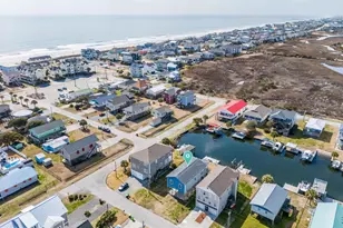 1017 1st St, Surf City, NC 28445 - Photo 30