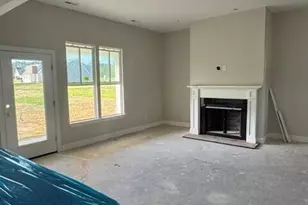 154 Cripple Crk Dr, Swansboro, NC 28584 - Photo 4