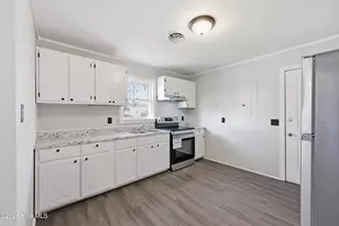 410 Bank St, Elizabeth City, NC 27909 - Photo 2