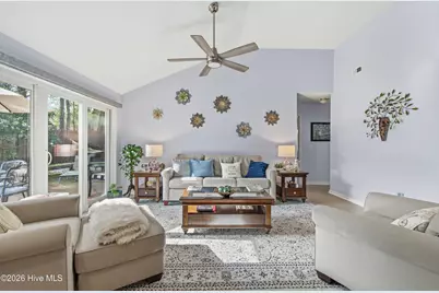 1300 Smith Bay Circle E, Wilmington, NC 28405 - Photo 6