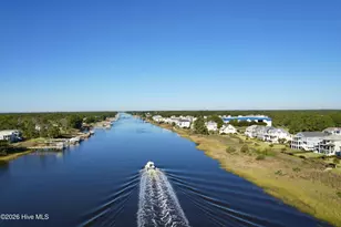 128 NW 12th St, Oak Island, NC 28465 - Photo 32