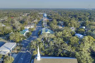 128 NW 12th St, Oak Island, NC 28465 - Photo 28
