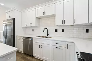 207 Shell Rd, Surf City, NC 28445 - Photo 24