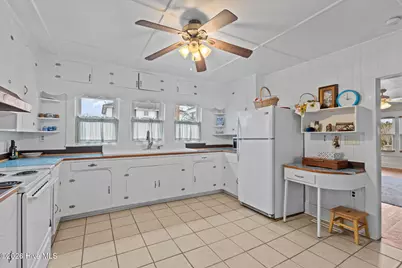 272 Highway 101, Beaufort, NC 28516 - Photo 10