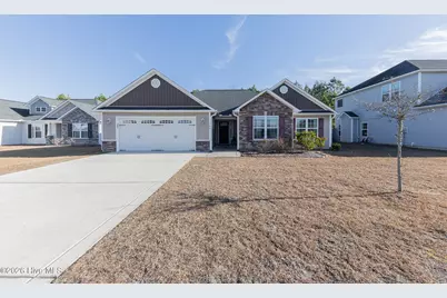 106 S S. Sea Street, Jacksonville, NC 28546 - Photo 1