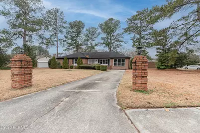 605 Winchester Road, Jacksonville, NC 28546 - Photo 4