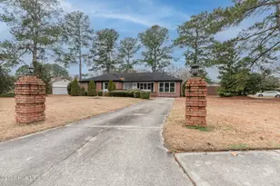 605 Winchester Rd, Jacksonville, NC 28546 - Photo 4