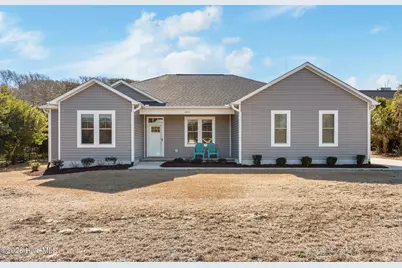 309 Pine Knoll Circle, Pine Knoll Shores, NC 28512 - Photo 1