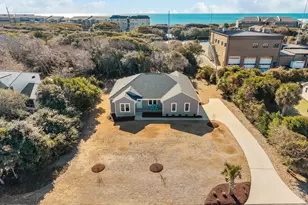 309 Pine Knoll Cir, Pine Knoll Shores, NC 28512 - Photo 6