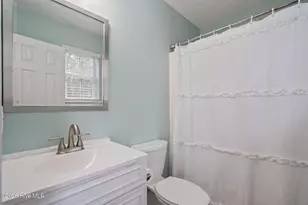 142 NE 14th St, Oak Island, NC 28465 - Photo 36