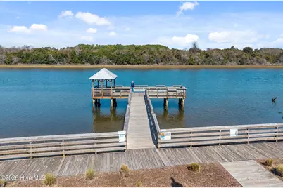 142 NE 14th Street, Oak Island, NC 28465 - Photo 60