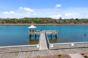 142 NE 14th St, Oak Island, NC 28465 - Photo 60