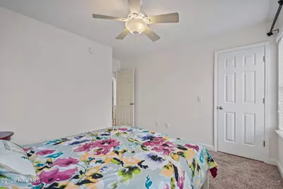 142 NE 14th Street, Oak Island, NC 28465 - Photo 32