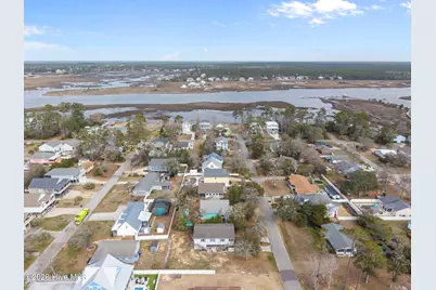 321 NE 59th Street, Oak Island, NC 28465 - Photo 58
