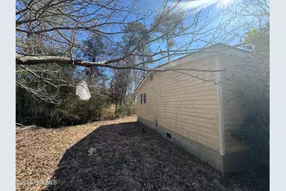 112 Pine Court, Jacksonville, NC 28540 - Photo 12