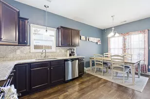 815 Tuscarora Trl, Jacksonville, NC 28546 - Photo 10