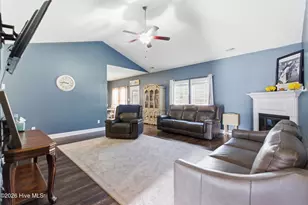 815 Tuscarora Trl, Jacksonville, NC 28546 - Photo 6