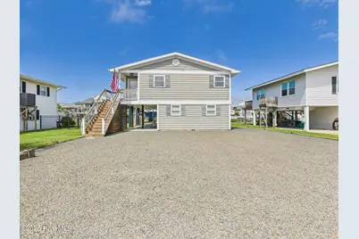 117 Salisbury Street, Holden Beach, NC 28462 - Photo 2