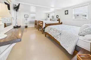 117 Salisbury St, Holden Beach, NC 28462 - Photo 16